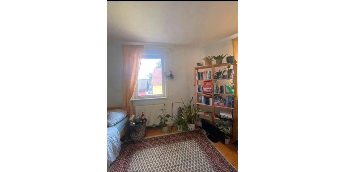 Etagenwohnung Stuttgart Luginsland - 4 Zimmer, 105 m&sup2;, 540&euro; | Angebot:26688445