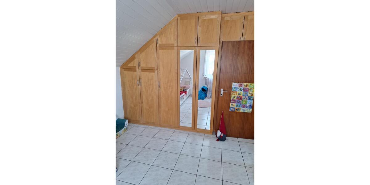 Dachgeschoßwohnung Ebersbach an der Fils - 2 Zimmer, 61 m&sup2;, 189.000&euro; | Angebot:24838456