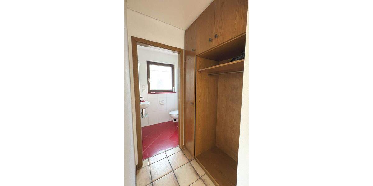 Etagenwohnung Stuttgart Zuffenhausen - 4 Zimmer, 98 m&sup2;, 450.000&euro; | Angebot:25662729