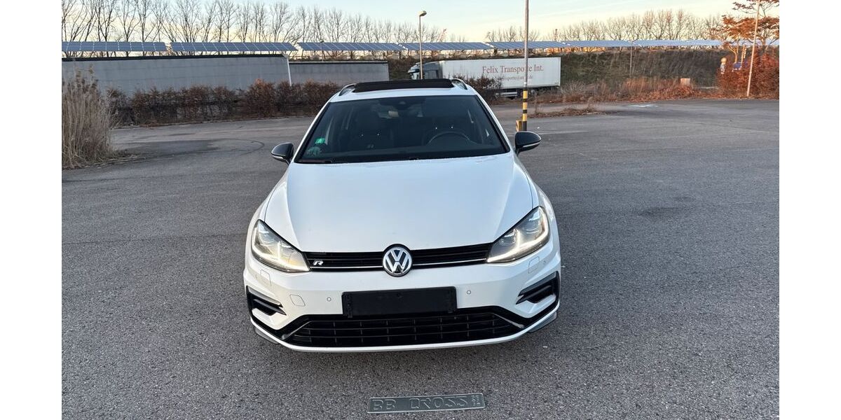 VW Golf 148.000 km 19.990 &euro; Bietigheim-Bissingen 74321