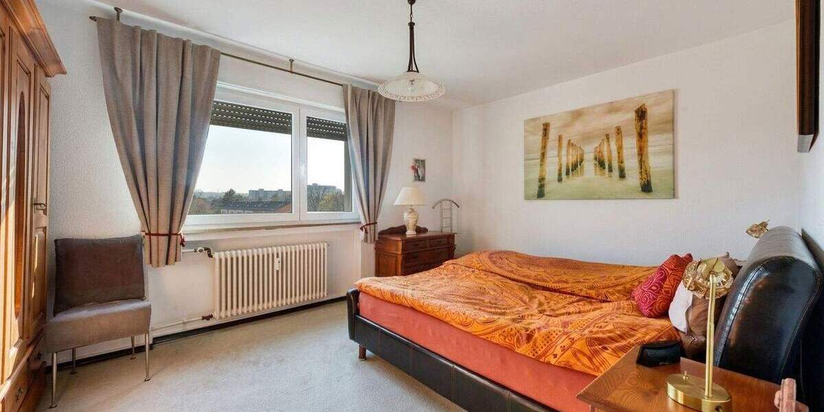 Etagenwohnung Stuttgart Mönchfeld - 3 Zimmer, 71 m&sup2;, 240.000&euro; | Angebot:25896205