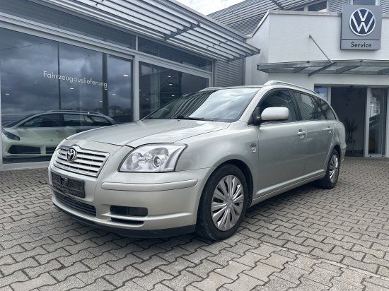 Toyota Avensis 428.038 km 1.480 &euro; Wendlingen am Neckar 73240