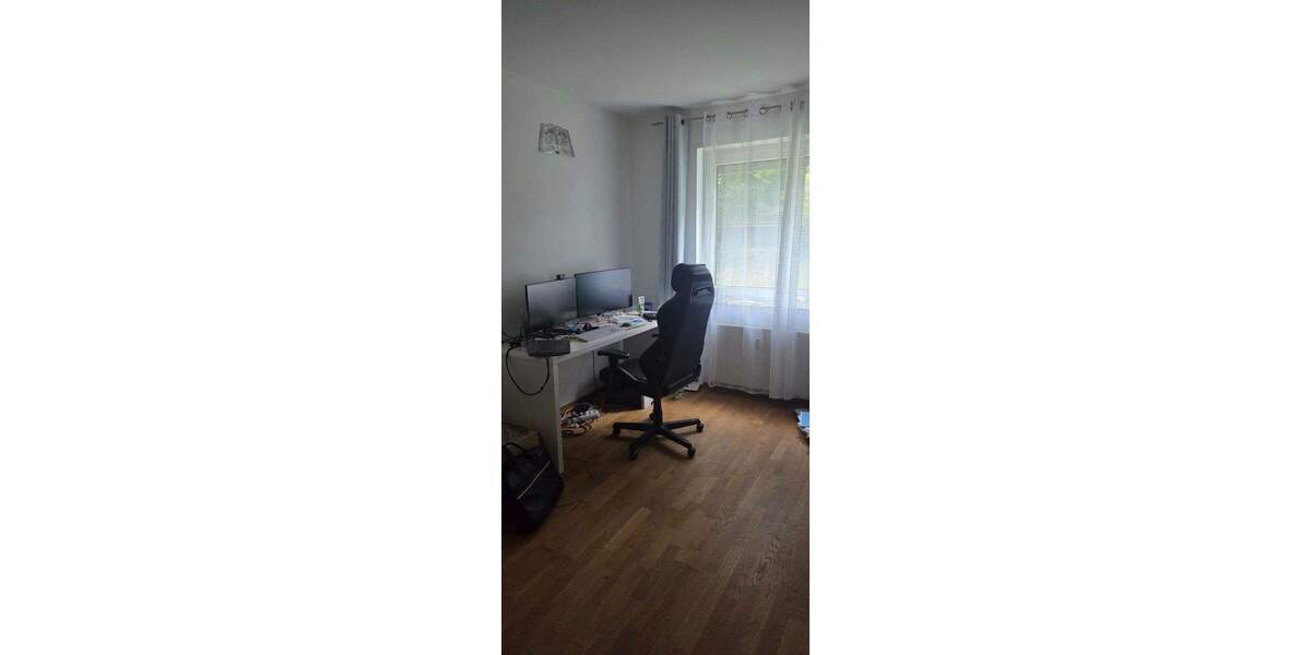 Etagenwohnung BAcknang Backnang - 4 Zimmer, 95 m&sup2;, 349.000&euro; | Angebot:25654239