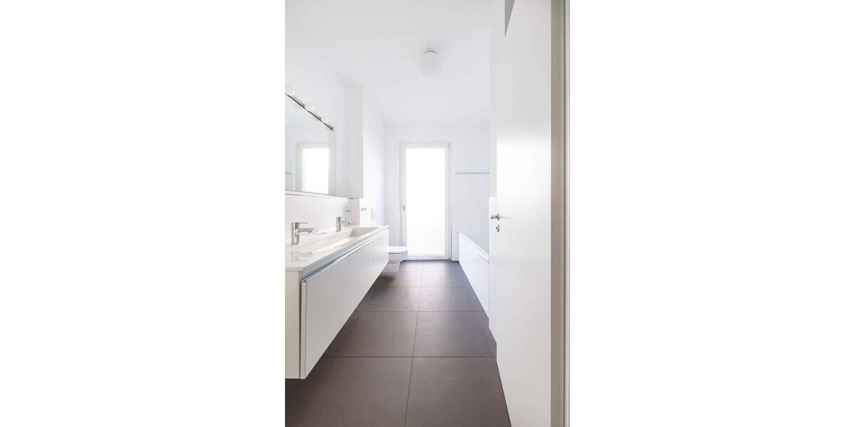 Etagenwohnung Stuttgart Möhringen - 4 Zimmer, 125 m&sup2;, 910.000&euro; | Angebot:25778143