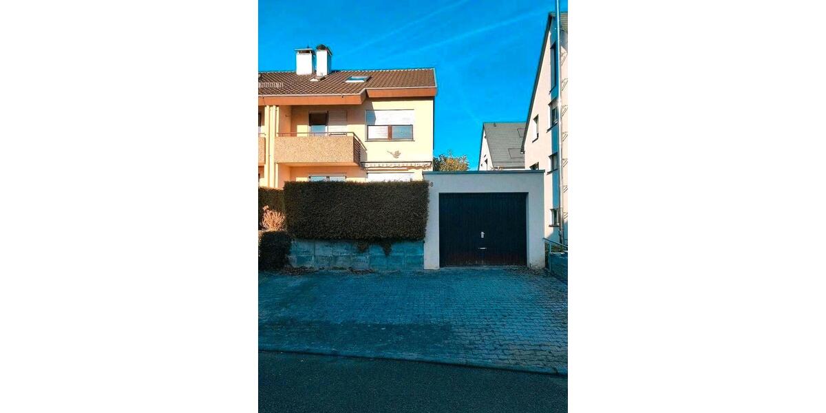 Doppelhaushälfte Leonberg - 6 Zimmer, 146 m&sup2;, 500.000&euro; | Angebot:26682942