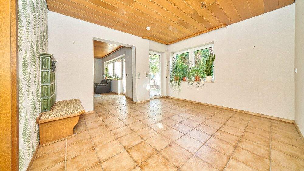 Einfamilienhaus Bönnigheim - 6 Zimmer, 208 m&sup2;, 795.000&euro; | Angebot:25697233