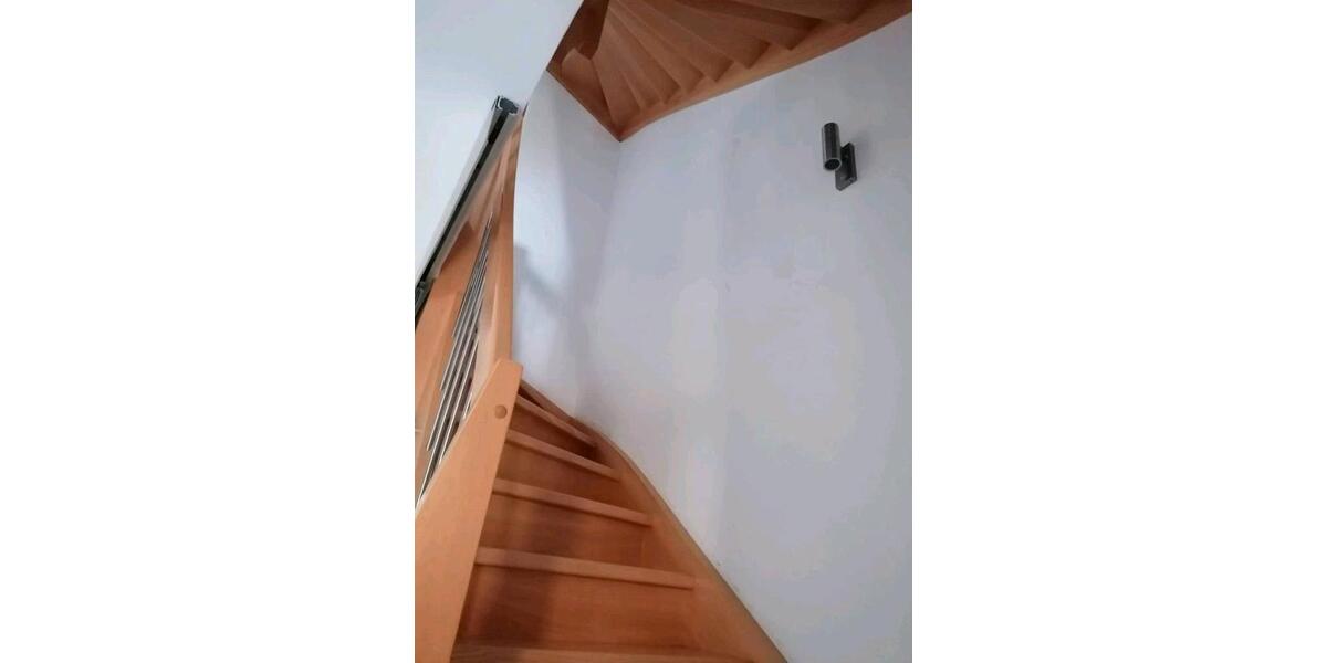 Reihenhaus Nürtingen - 4 Zimmer, 130 m&sup2;, 750.000&euro; | Angebot:24746295