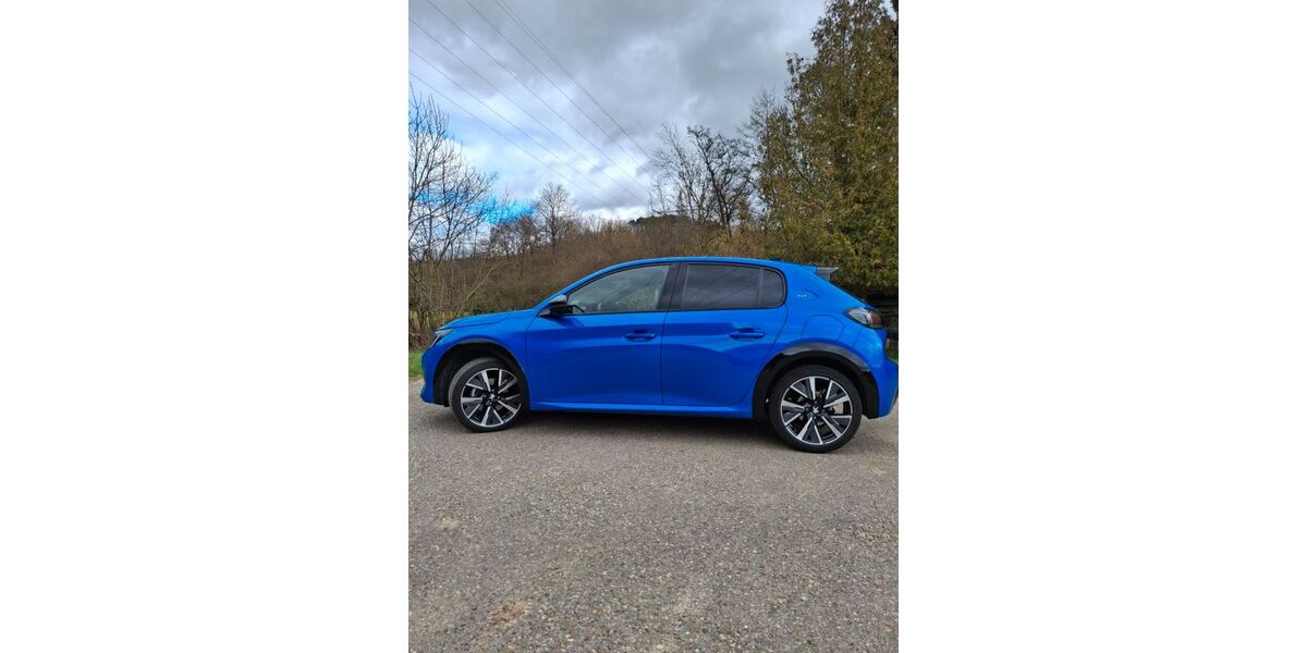 Peugeot 208 35.500 km 20.500 &euro; Vaihingen Enz 71665