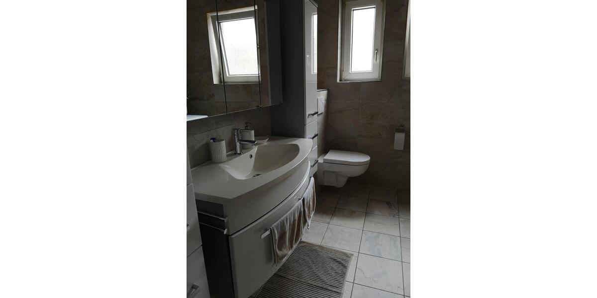Erdgeschoßwohnung Renningen - 4 Zimmer, 98 m&sup2;, 485.000&euro; | Angebot:27092117