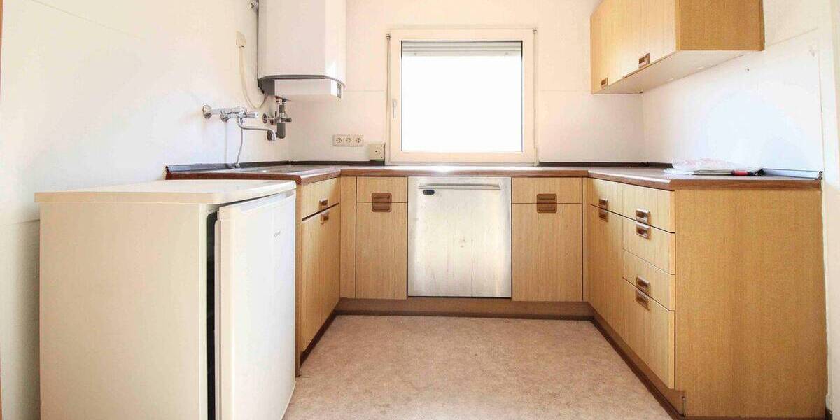 Mehrfamilienhaus, Wohnhaus Stuttgart Heumaden - 9 Zimmer, 154 m&sup2;, 398.000&euro; | Angebot:26037407