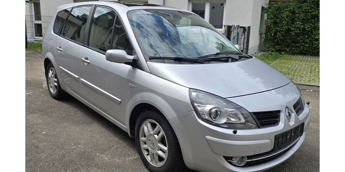 Renault Scenic 94.000 km 4.000 &euro; Esslingen 73730