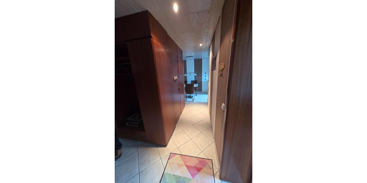 Etagenwohnung Böblingen - 3.5 Zimmer, 85 m&sup2;, 325.000&euro; | Angebot:26640422