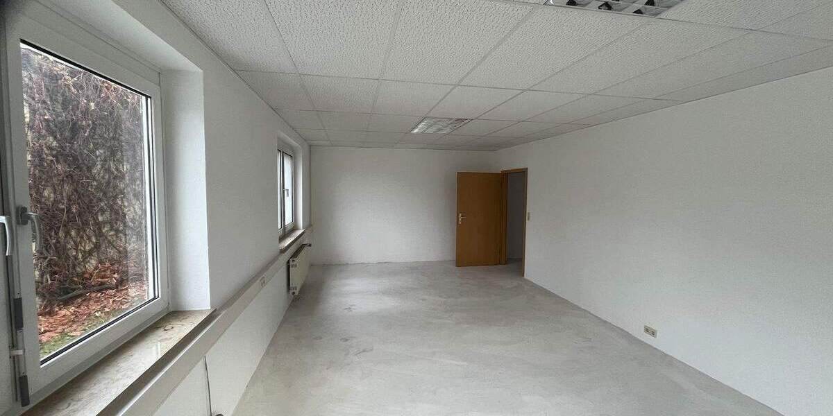 Gewerbeobjekt Renningen - 2.760&euro; | Angebot:25747339