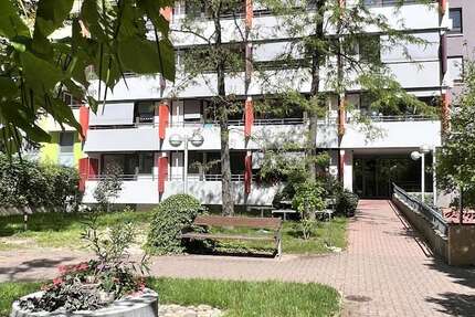 Wohnung Leonberg Eltingen - 2 Zimmer, 58 m&sup2;, 925&euro; | Angebot:25263116