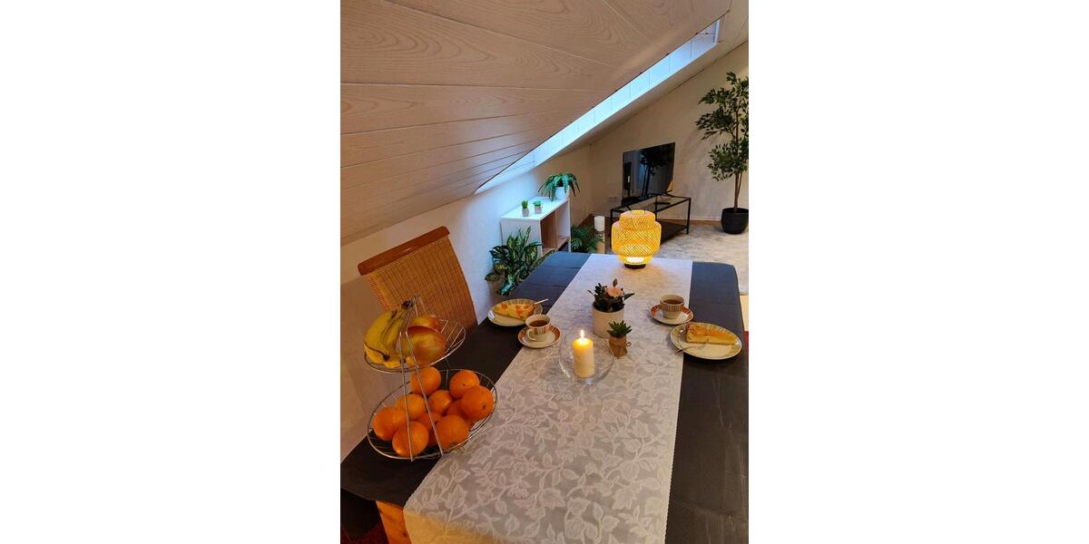 Dachgeschoßwohnung Schwieberdingen - 2.5 Zimmer, 55 m&sup2;, 1.150&euro; | Angebot:25660054