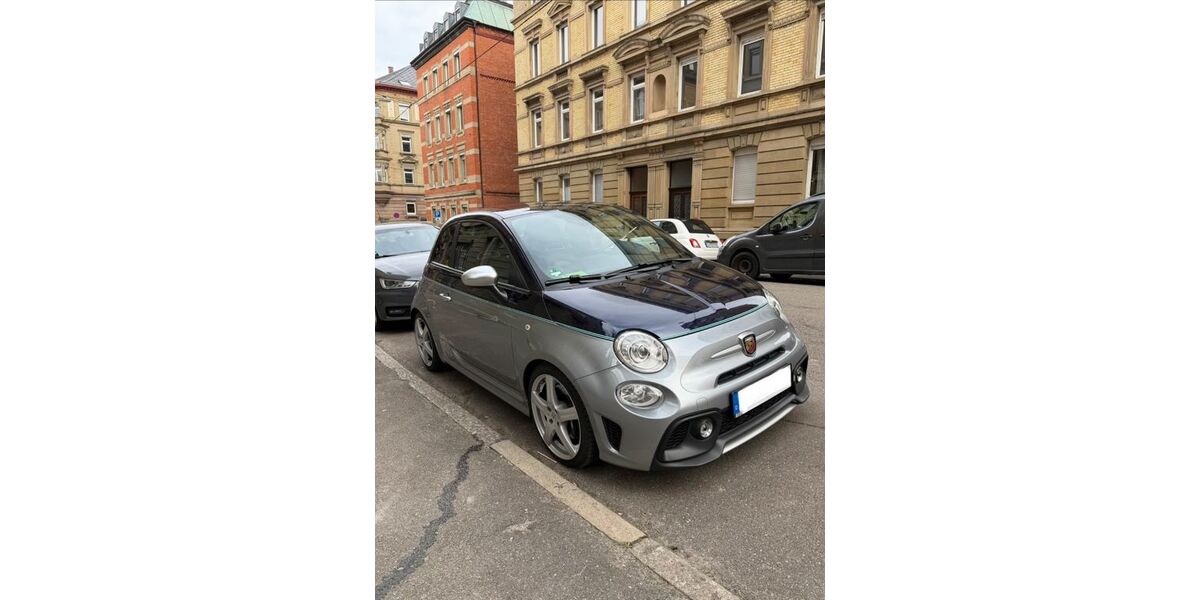 Abarth 695 84.200 km 20.100 &euro; Stuttgart 70182