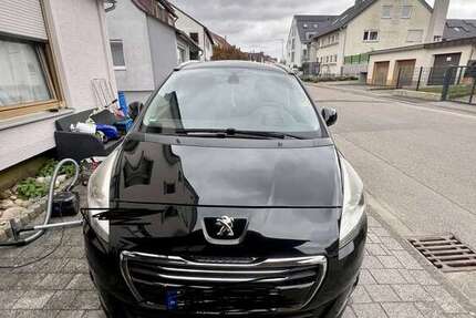 Peugeot 5008 122.768 km 10.900 &euro; Weil Im Schönbuch 71093