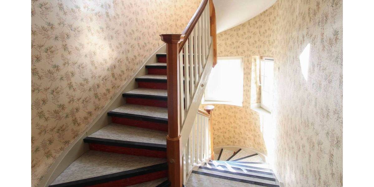 Mehrfamilienhaus, Wohnhaus Stuttgart Botnang - 9 Zimmer, 980.000&euro; | Angebot:26119077