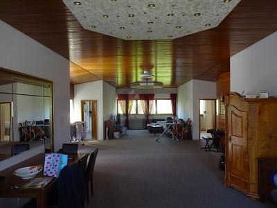 GROßZÜGIGES ZUHAUSE MIT EINLIEGERWOHNUNG - Zweifamilienhaus Kirchheim unter Teck | Angebot:25537497