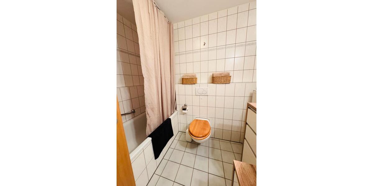 Erdgeschoßwohnung Böblingen - 2 Zimmer, 60 m&sup2;, 1.400&euro; | Angebot:25646124