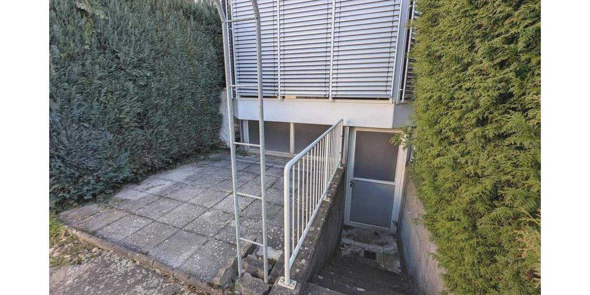 Mehrfamilienhaus, Wohnhaus Böblingen - 9 Zimmer, 178 m&sup2;, 619.000&euro; | Angebot:25862240