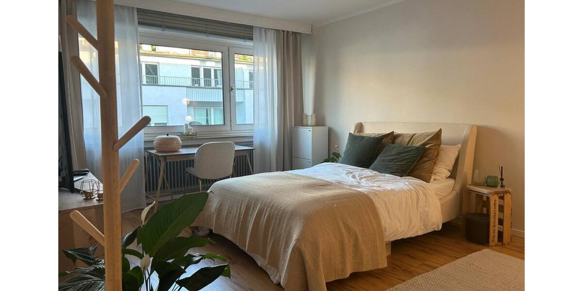 Etagenwohnung Stuttgart Stuttgart-Mitte - 3 Zimmer, 65 m&sup2;, 1.750&euro; | Angebot:24721502