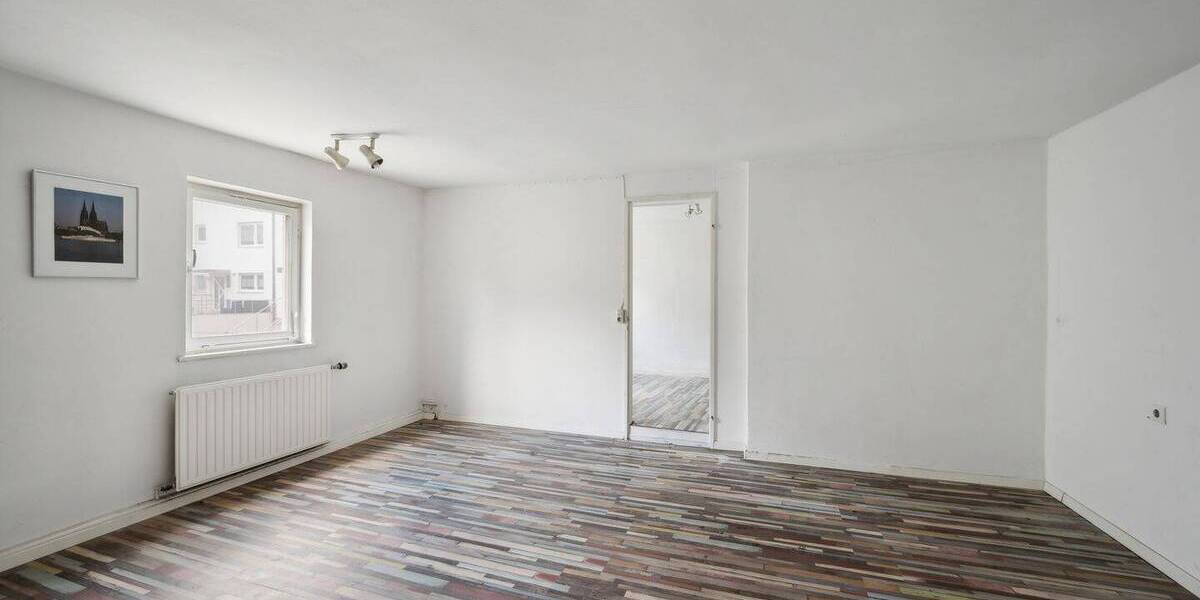 Mehrfamilienhaus, Wohnhaus Freiberg am Neckar Heutingsheim - 8 Zimmer, 219 m&sup2;, 399.000&euro; | Angebot:25704133