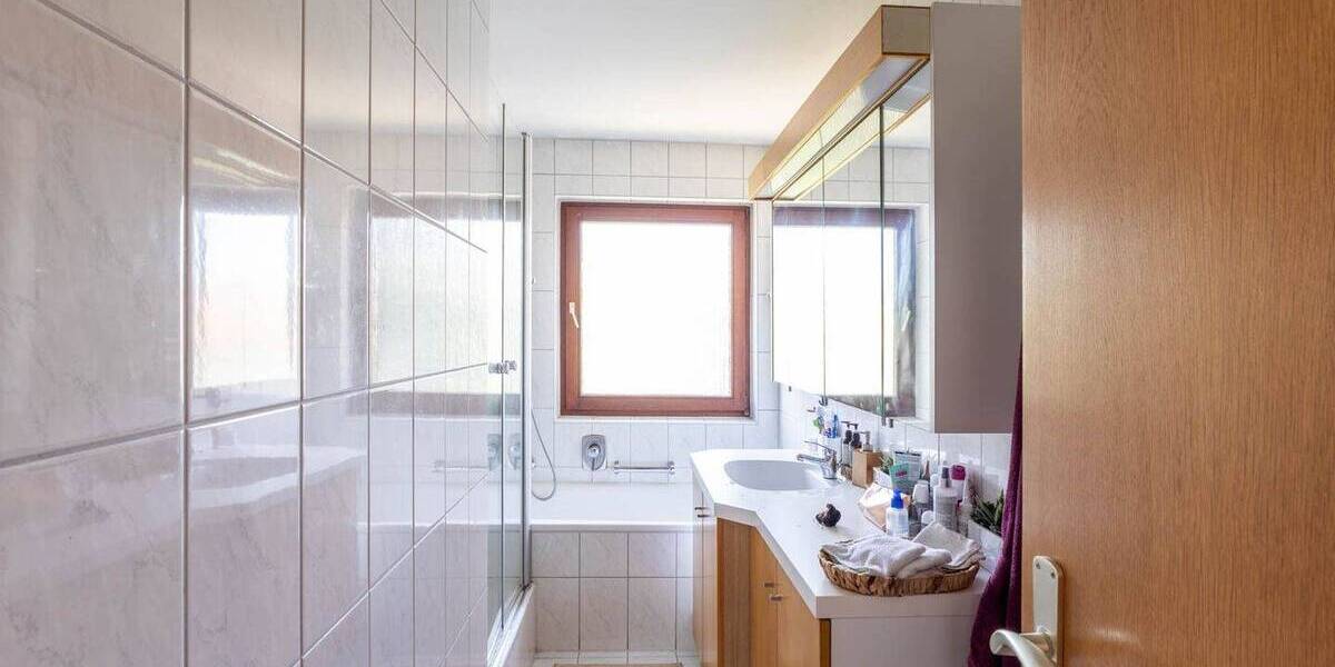 Mehrfamilienhaus, Wohnhaus Bietigheim-Bissingen Bietigheim - 9 Zimmer, 1.095.000&euro; | Angebot:25672970