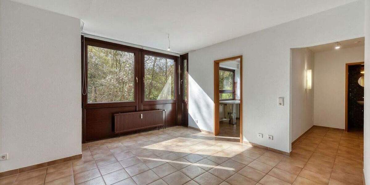 Etagenwohnung Stuttgart Nord - 2 Zimmer, 80 m&sup2;, 1.000&euro; | Angebot:25729901