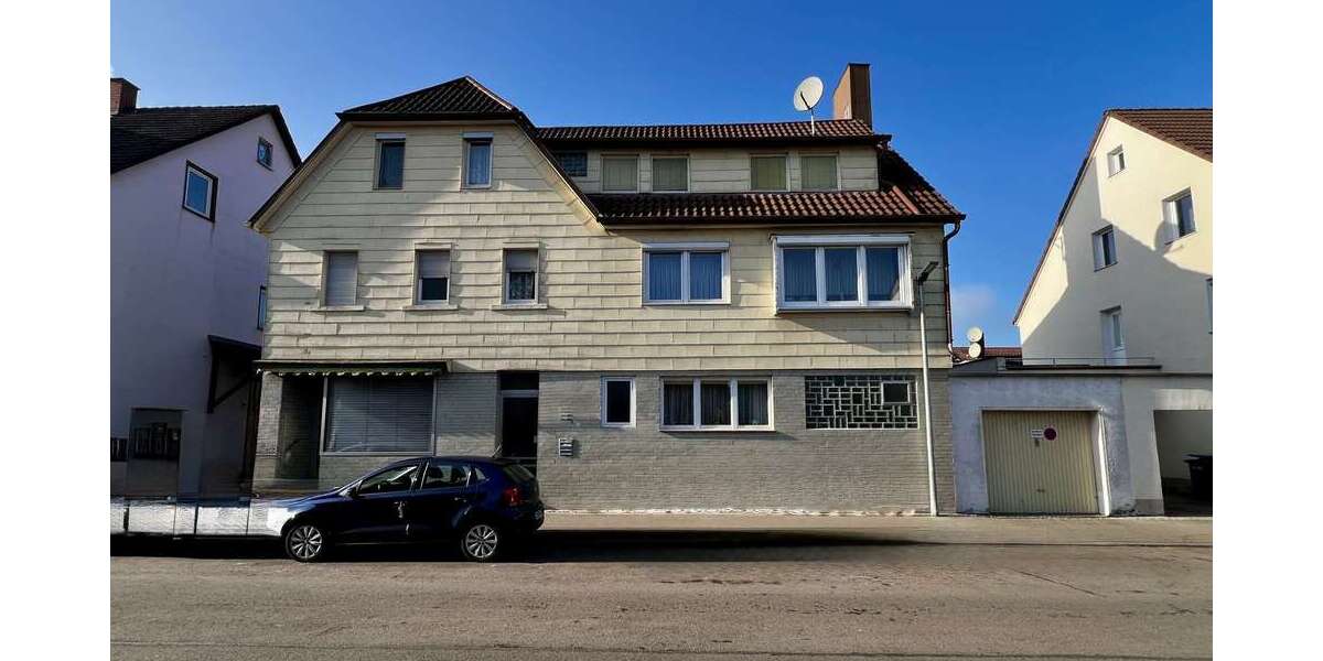 Einfamilienhaus Plochingen - 8 Zimmer, 202 m&sup2;, 440.000&euro; | Angebot:25522886