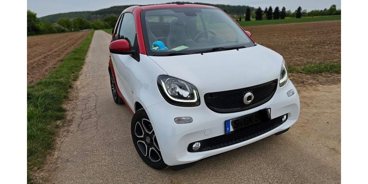 Smart ForTwo 85.000 km 12.499 &euro; Stuttgart 70197