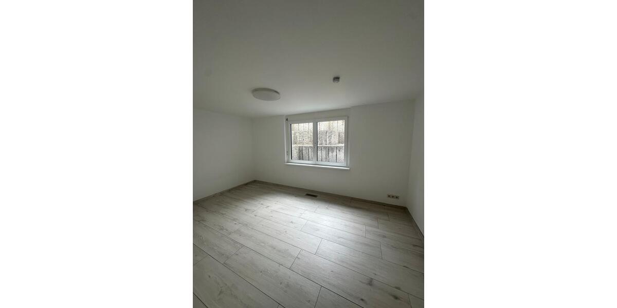 Etagenwohnung Stuttgart Vaihingen - 3 Zimmer, 73 m&sup2;, 1.300&euro; | Angebot:25920928