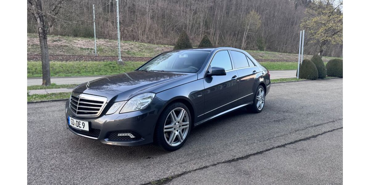 Mercedes-Benz E 250 194.000 km 8.500 &euro; Plüderhausen 73655