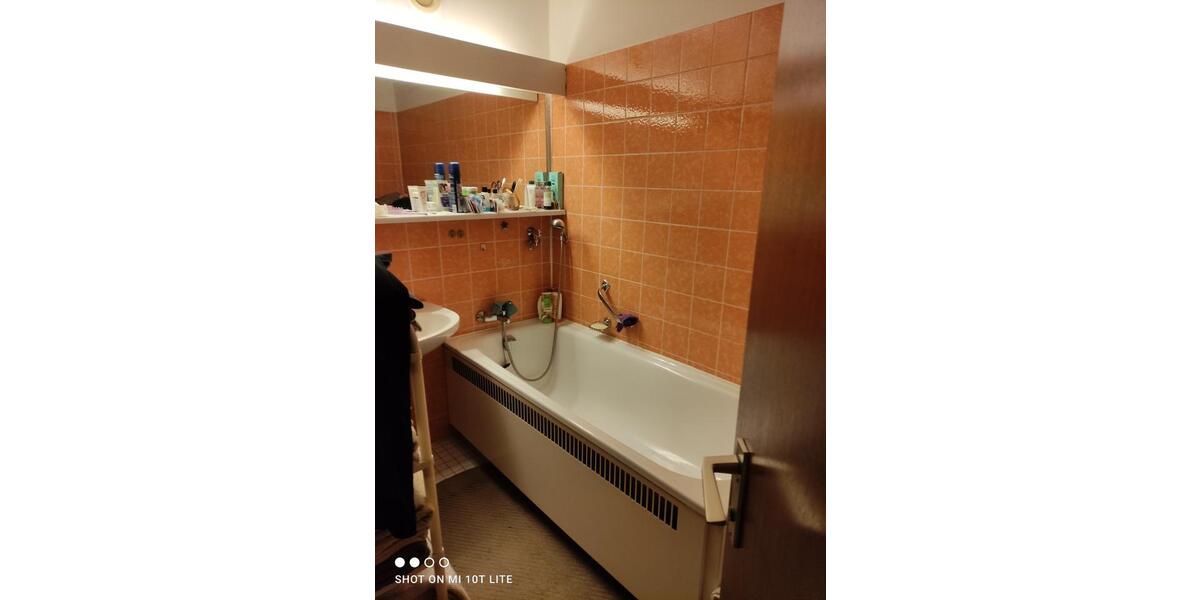 Etagenwohnung Leonberg - 3.5 Zimmer, 91 m&sup2;, 279.000&euro; | Angebot:23705399