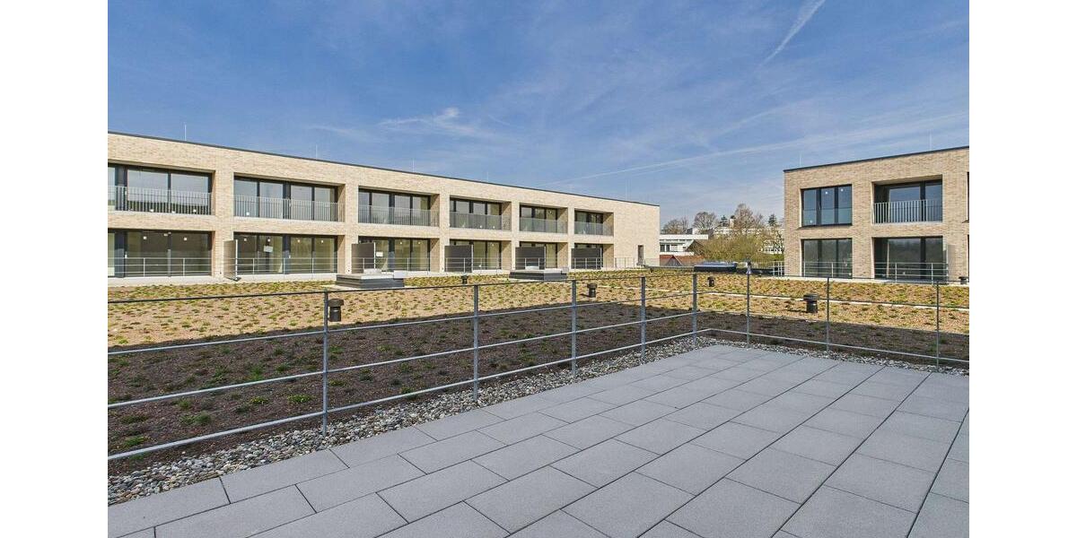 Dachgeschoßwohnung Sindelfingen Sindelfingen (Stadt) - 2 Zimmer, 68 m&sup2;, 1.350&euro; | Angebot:22893223