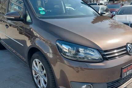 VW Touran 253.919 km 7.999 &euro; Fellbach 70736