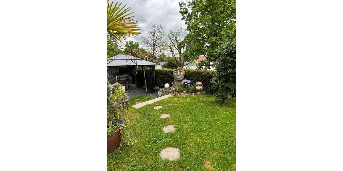 Einfamilienhaus Sindelfingen Sindelfingen (Stadt) - 9 Zimmer, 280 m&sup2;, 1.390.000&euro; | Angebot:25995290