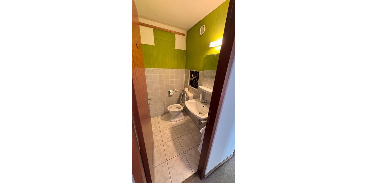 Etagenwohnung Kornwestheim - 4.5 Zimmer, 95 m&sup2;, 299.000&euro; | Angebot:27607422