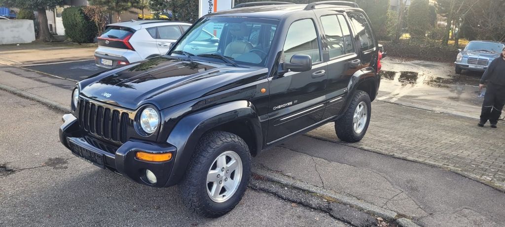 Jeep Cherokee 131.086 km 9.499 &euro; Korb 71404