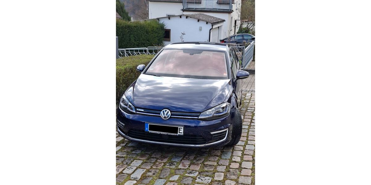 VW Golf 43.100 km 15.900 &euro; Altenriet 72657