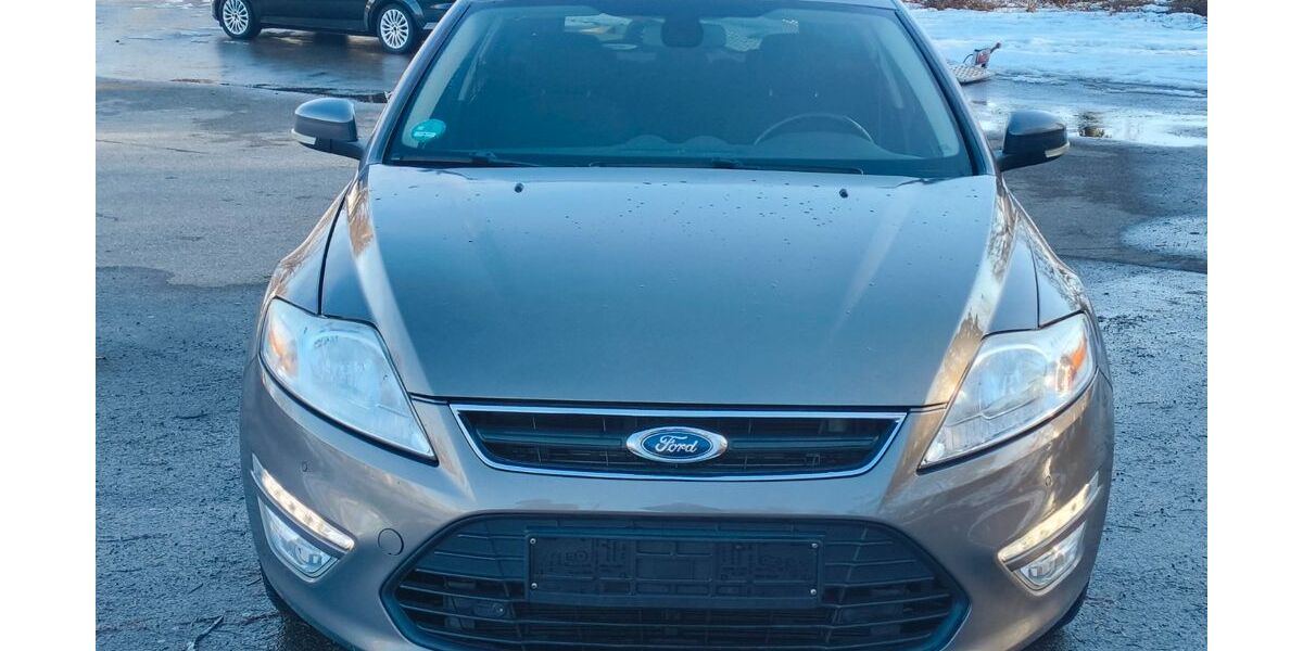 Ford Mondeo 163.000 km 7.600 &euro; Göppingen 73037
