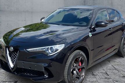 Alfa Romeo Stelvio 50.391 km 49.600 &euro; Göppingen 73037