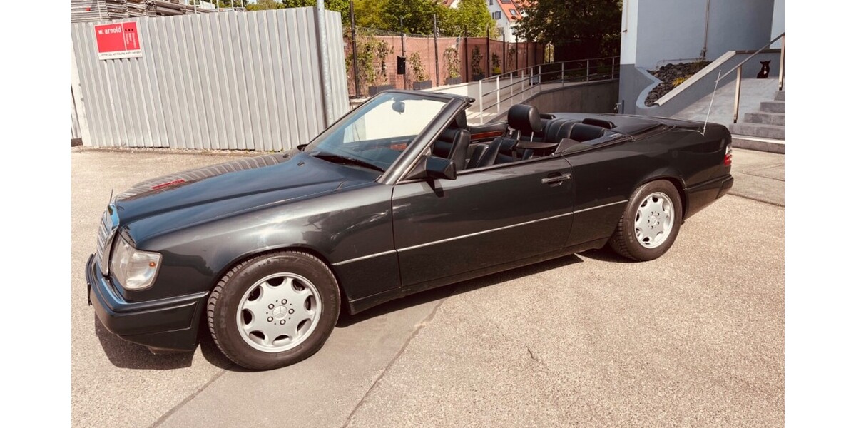 Mercedes-Benz CE 300 204.000 km 19.900 &euro; Korntal-Münchingen 70825