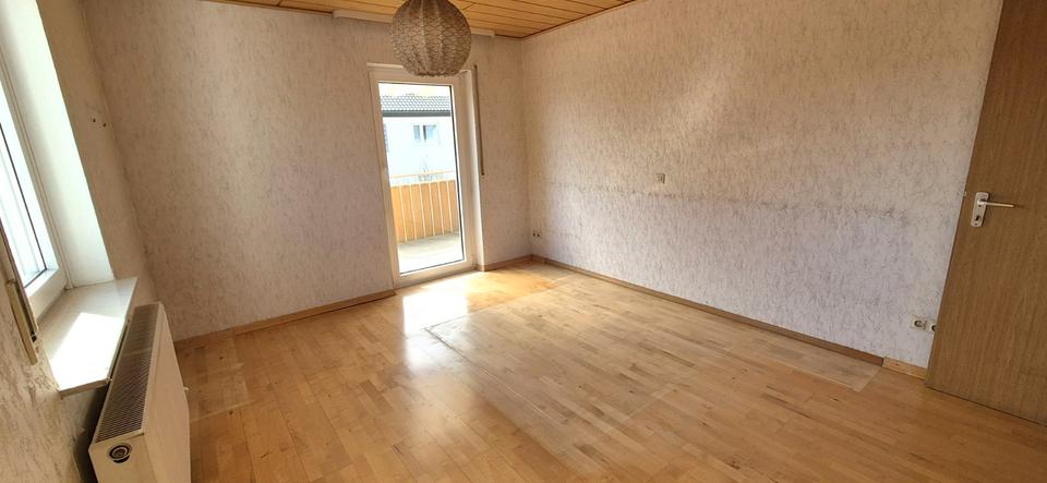 Mehrfamilienhaus, Wohnhaus Markgröningen - 9.5 Zimmer, 220 m&sup2;, 820.000&euro; | Angebot:26061531