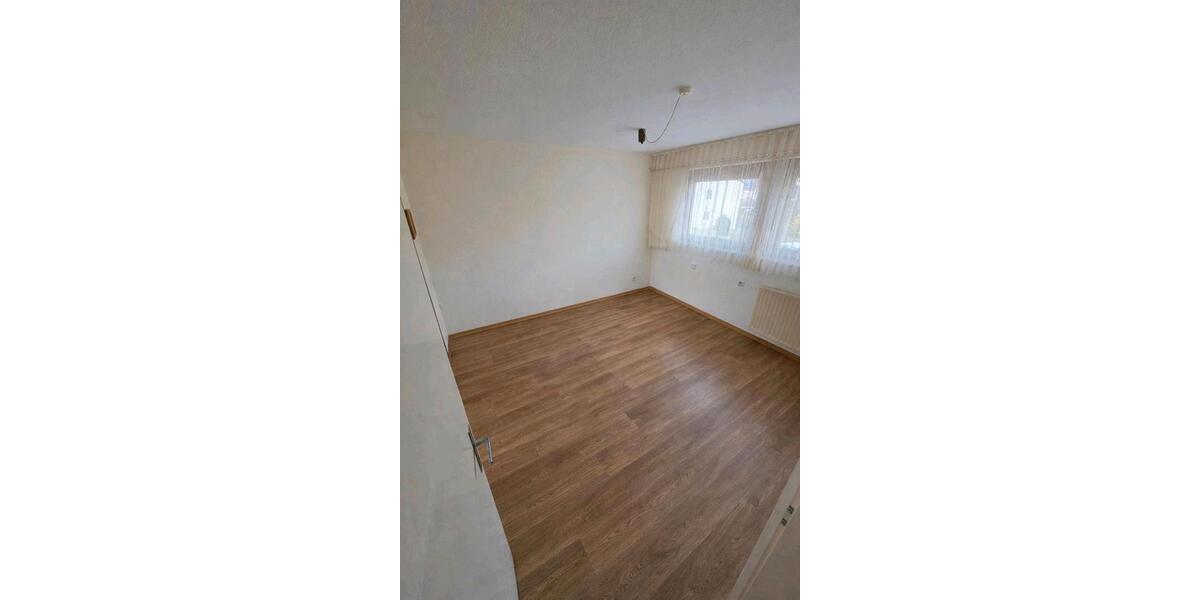 Doppelhaushälfte Backnang - 6 Zimmer, 107 m&sup2;, 349.000&euro; | Angebot:25944614