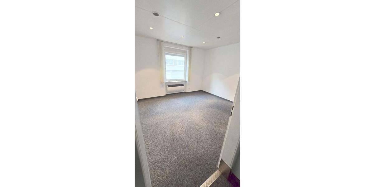 Gewerbeobjekt Stuttgart Ost - 380&euro; | Angebot:25896011