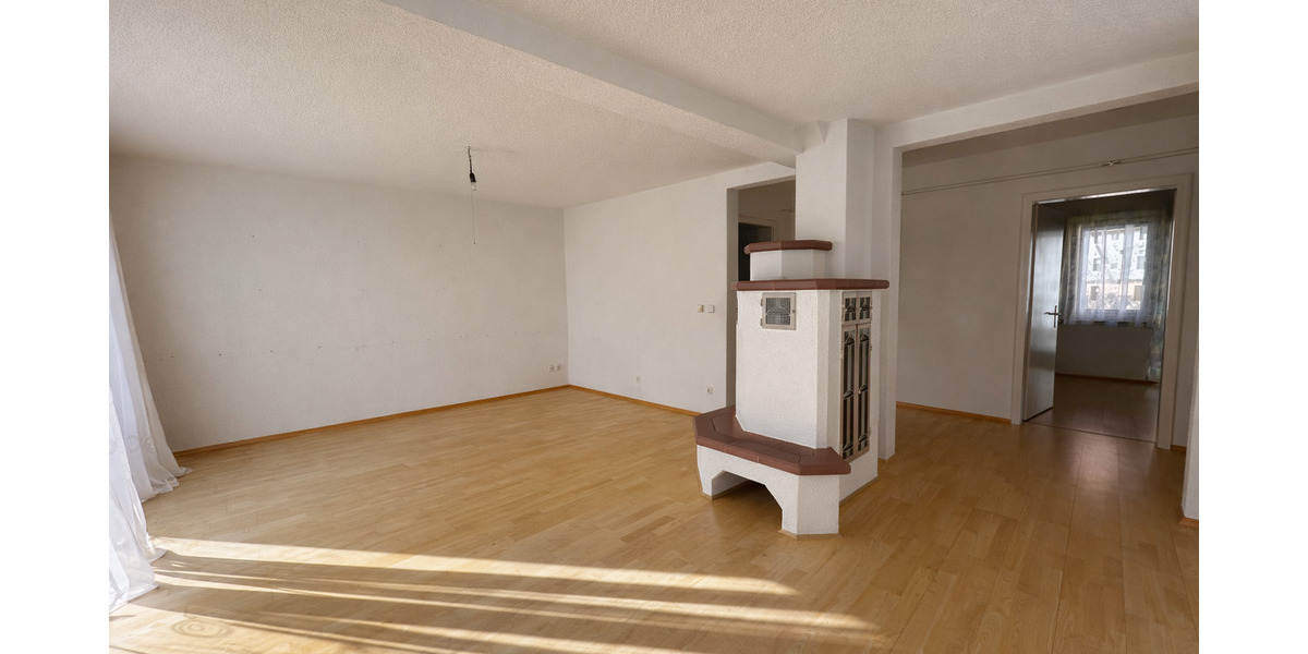 Mehrfamilienhaus, Wohnhaus Stuttgart Degerloch - 8 Zimmer, 181 m&sup2;, 778.000&euro; | Angebot:25836698