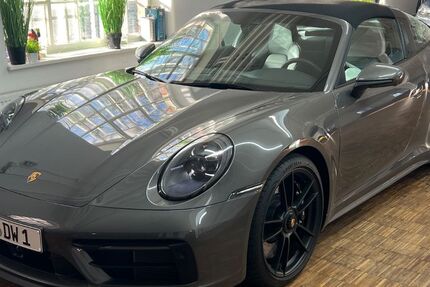 Porsche 992 6.900 km 185.000 &euro; Frickenhausen 72636