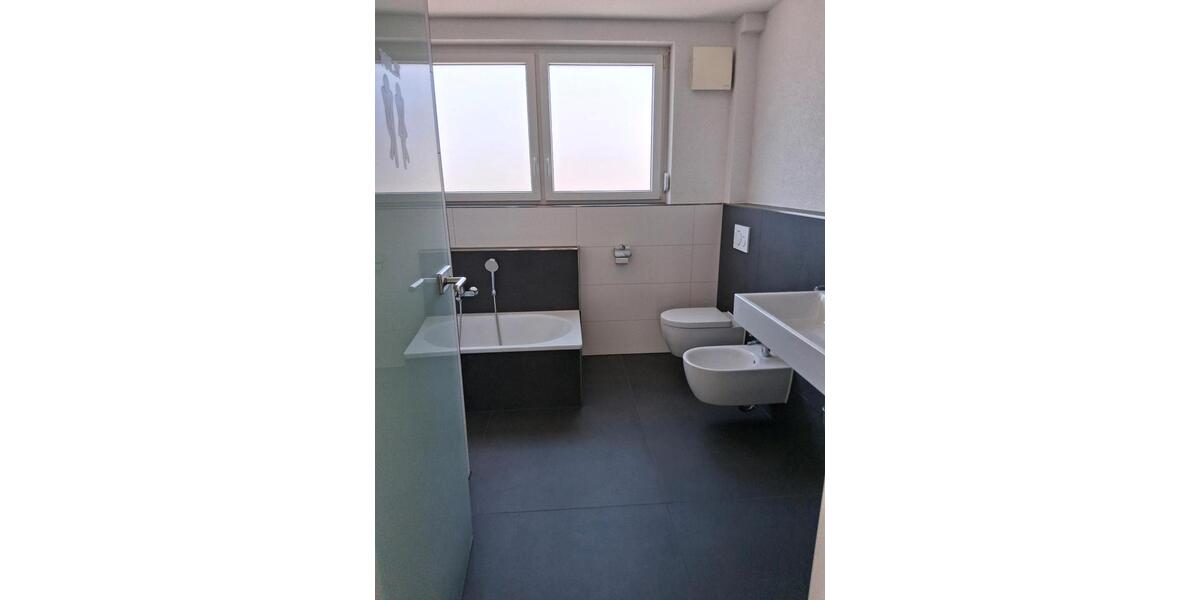 Einfamilienhaus Winnenden - 7 Zimmer, 170 m&sup2;, 2.580&euro; | Angebot:27606300