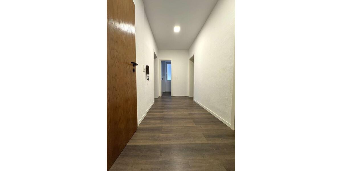 Hochparterre Stuttgart Stuttgart-West - 2 Zimmer, 66 m&sup2;, 1.320&euro; | Angebot:25285060